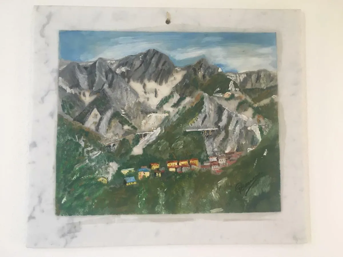 Mikeme Bed & Breakfast Carrara