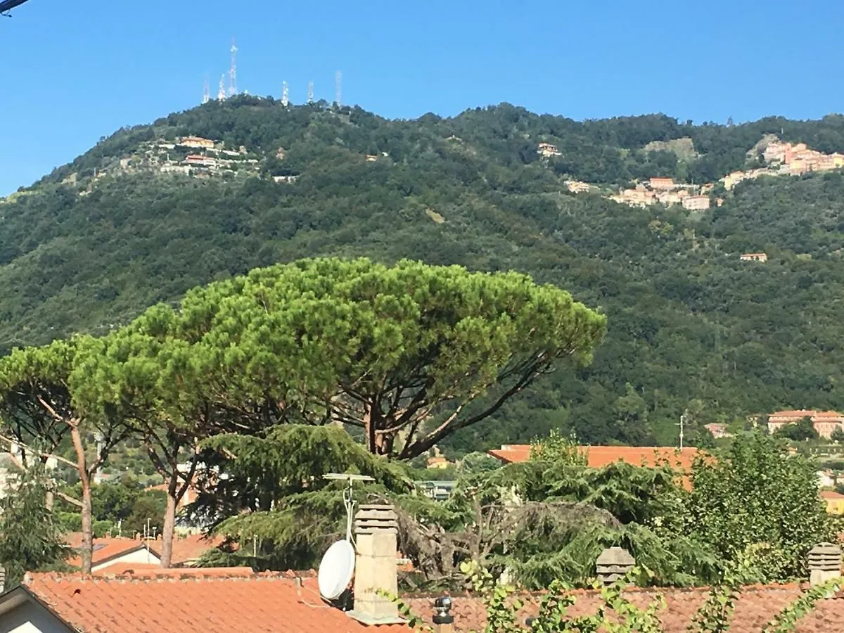 Mikeme Bed and Breakfast Carrara Bed & Breakfast